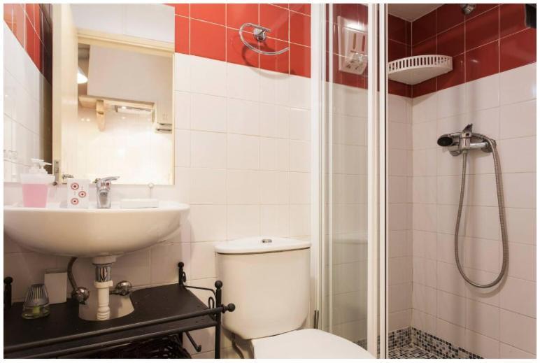 Apartments In The Castle Of S Jorge Lisbon Bagian luar foto