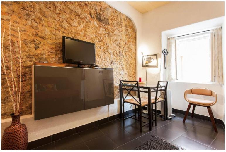 Apartments In The Castle Of S Jorge Lisbon Bagian luar foto