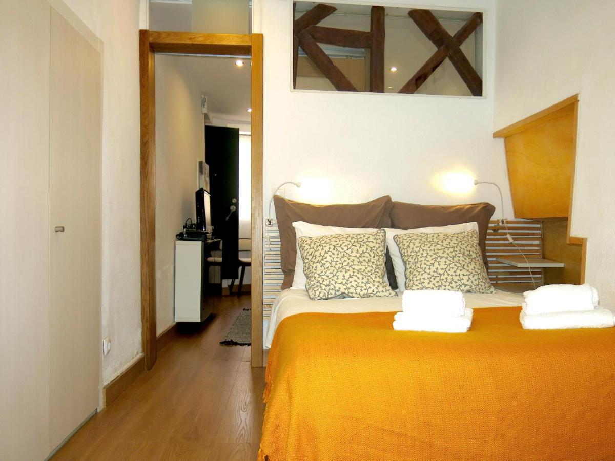 Apartments In The Castle Of S Jorge Lisbon Bagian luar foto
