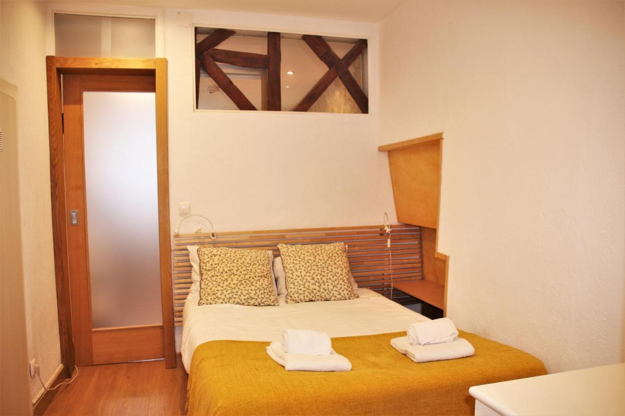 Apartments In The Castle Of S Jorge Lisbon Bagian luar foto